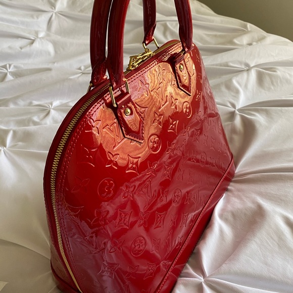 💯 Authentic Louis Vuitton Alma MM - Retired color - Picture 9 of 12